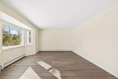 17 Montclair Street, Port Jefferson Station, NY 11776 - Photo 11