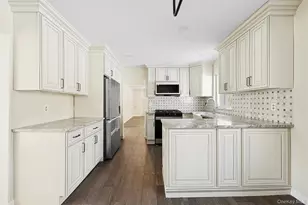 17 Montclair St, Port Jefferson Station, NY 11776 - Photo 15
