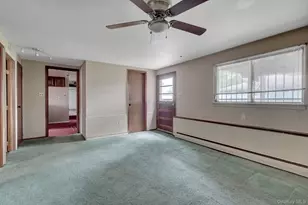 41 Fremont St, Lindenhurst, NY 11757 - Photo 19