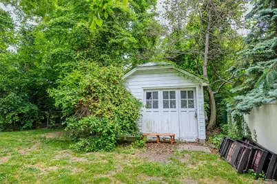246 Oak Street, Bellmore, NY 11710 - Photo 35