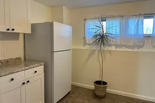 1502 St Louis Ave, Bay Shore, NY 11706 - Photo 3