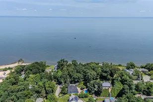 5 Soundview Dr, Rocky Point, NY 11778 - Photo 49