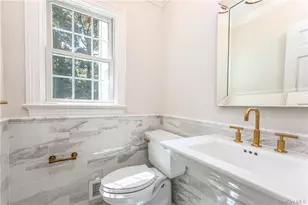 60 Pleasant Ridge Rd, Harrison, NY 10528 - Photo 9