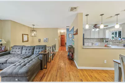 4 Dogwood Avenue, Farmingville, NY 11738 - Photo 13