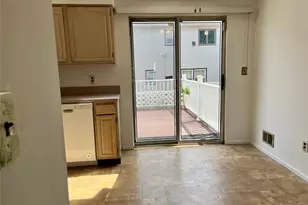 52 Houston Ln, New York, NY 10302 - Photo 5