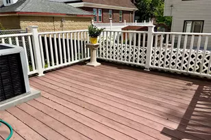 52 Houston Ln, New York, NY 10302 - Photo 7