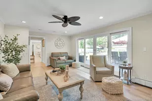 65 Shoreham Dr E, Dix Hills, NY 11746 - Photo 27