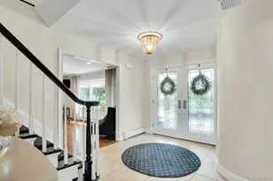65 Shoreham Dr E, Dix Hills, NY 11746 - Photo 7