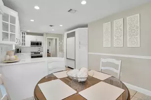 65 Shoreham Dr E, Dix Hills, NY 11746 - Photo 21