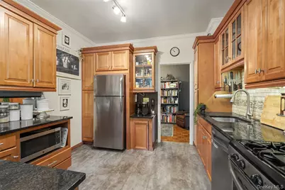 16 Rockledge Avenue #2D-1, Ossining, NY 10562 - Photo 11