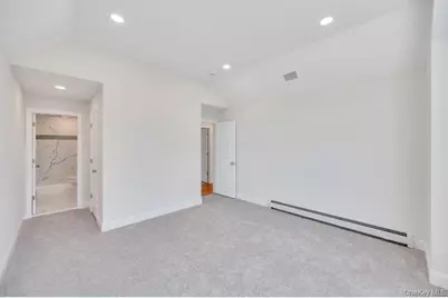 77 Carlton Avenue, Mastic, NY 11950 - Photo 37