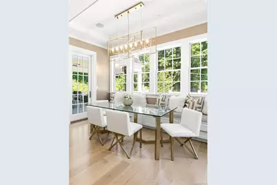 55 Plymouth Road, Manhasset, NY 11030 - Photo 13