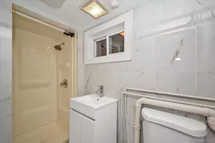 85-11 Eton St, Jamaica, NY 11432 - Photo 17