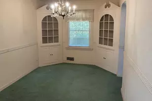 253 Eagle Ave, West Hempstead, NY 11552 - Photo 3