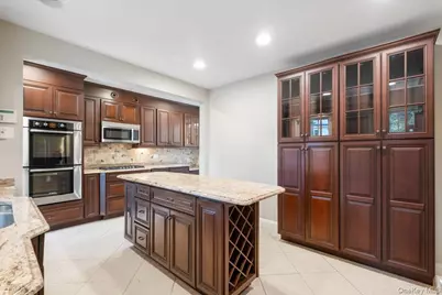 4 Sage Terrace, Scarsdale, NY 10583 - Photo 13