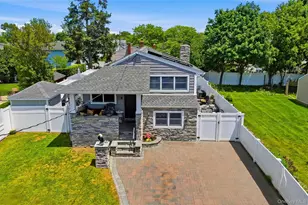 732 S 5th St, Lindenhurst, NY 11757 - Photo 3