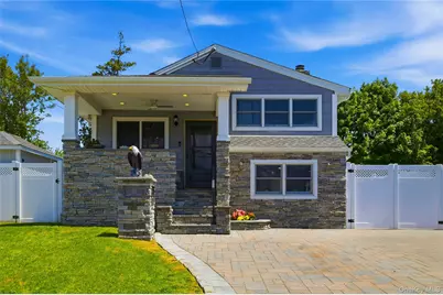 732 S 5th Street, Lindenhurst, NY 11757 - Photo 1