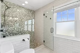 161 Barbara Rd, Bellmore, NY 11710 - Photo 17