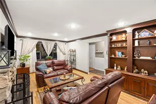 14 Mayo Ave, Huntington, NY 11743 - Photo 5