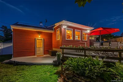 14 Mayo Avenue, Huntington, NY 11743 - Photo 23