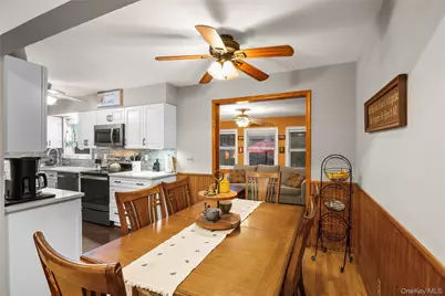 14 Mayo Avenue, Huntington, NY 11743 - Photo 7