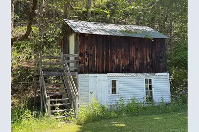 441 County Road 94 Hankins, Hankins, NY 12741 - Photo 11
