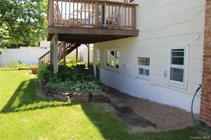 69 Appel Dr E, Shirley, NY 11967 - Photo 33