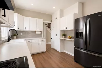 406 S Lexington Avenue, White Plains, NY 10606 - Photo 23