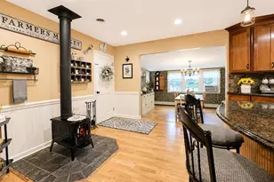 816 Blair St, Bohemia, NY 11716 - Photo 11