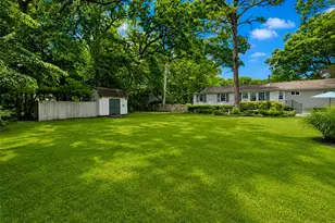 816 Blair St, Bohemia, NY 11716 - Photo 27