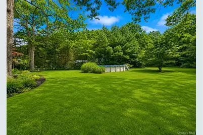 816 Blair Street, Bohemia, NY 11716 - Photo 25
