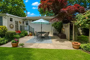 816 Blair St, Bohemia, NY 11716 - Photo 29