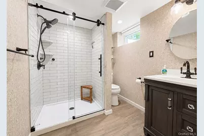 816 Blair Street, Bohemia, NY 11716 - Photo 21
