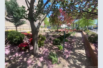 8111 45th Avenue #5C, Elmhurst, NY 11373 - Photo 3