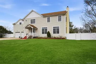 471 Southport Street, Ronkonkoma, NY 11779 - Photo 1