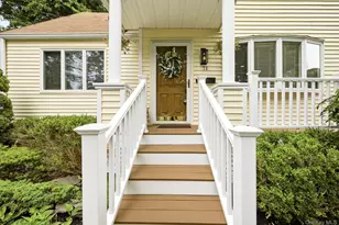 71 E 17th St, Huntington Station, NY 11746 - Photo 3