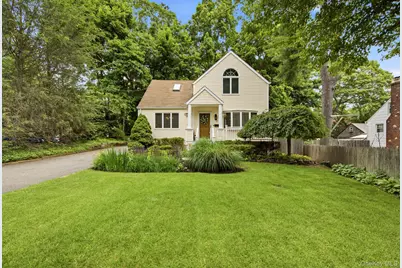 71 E 17th Street, Huntington Station, NY 11746 - Photo 1