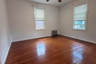 137-46 Bedell St, Springfield Gardens, NY 11413 - Photo 3