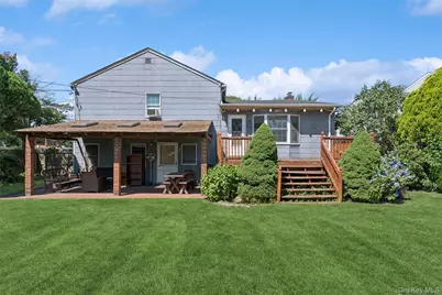 602 Syracuse Avenue, Massapequa, NY 11758 - Photo 27