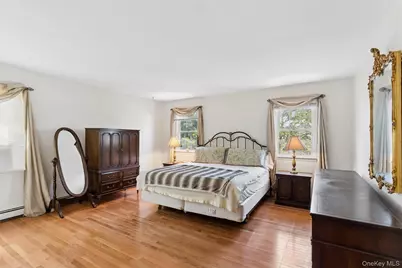602 Syracuse Avenue, Massapequa, NY 11758 - Photo 11
