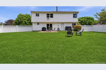 30 Mercury Avenue, Patchogue, NY 11772 - Photo 27
