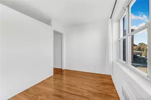 365 Bronx River Rd, Yonkers, NY 10704 - Photo 5