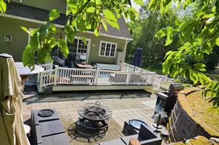 1259 N Country Rd, Stony Brook, NY 11790 - Photo 9