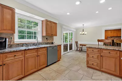 7 Pellbridge Drive, Hopewell Junction, NY 12533 - Photo 9