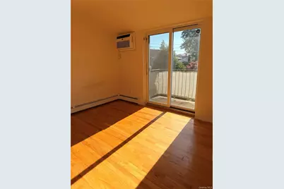 6152 170th Street, Fresh Meadows, NY 11365 - Photo 7