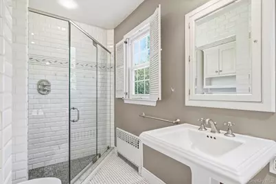 29 Coralyn Avenue, White Plains, NY 10605 - Photo 21