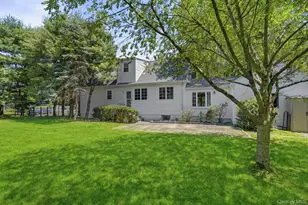 29 Coralyn Ave, White Plains, NY 10605 - Photo 35