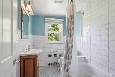 29 Coralyn Avenue, White Plains, NY 10605 - Photo 29