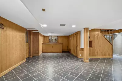 29 Coralyn Avenue, White Plains, NY 10605 - Photo 31