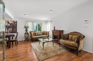 38 Hayden Dr, Bethpage, NY 11714 - Photo 3